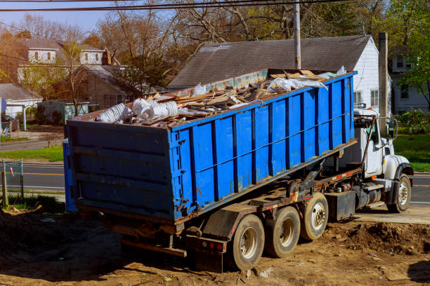 Best Construction Debris Removal  in Petersburg, IL